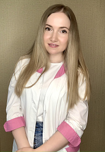 Елена Рожнова